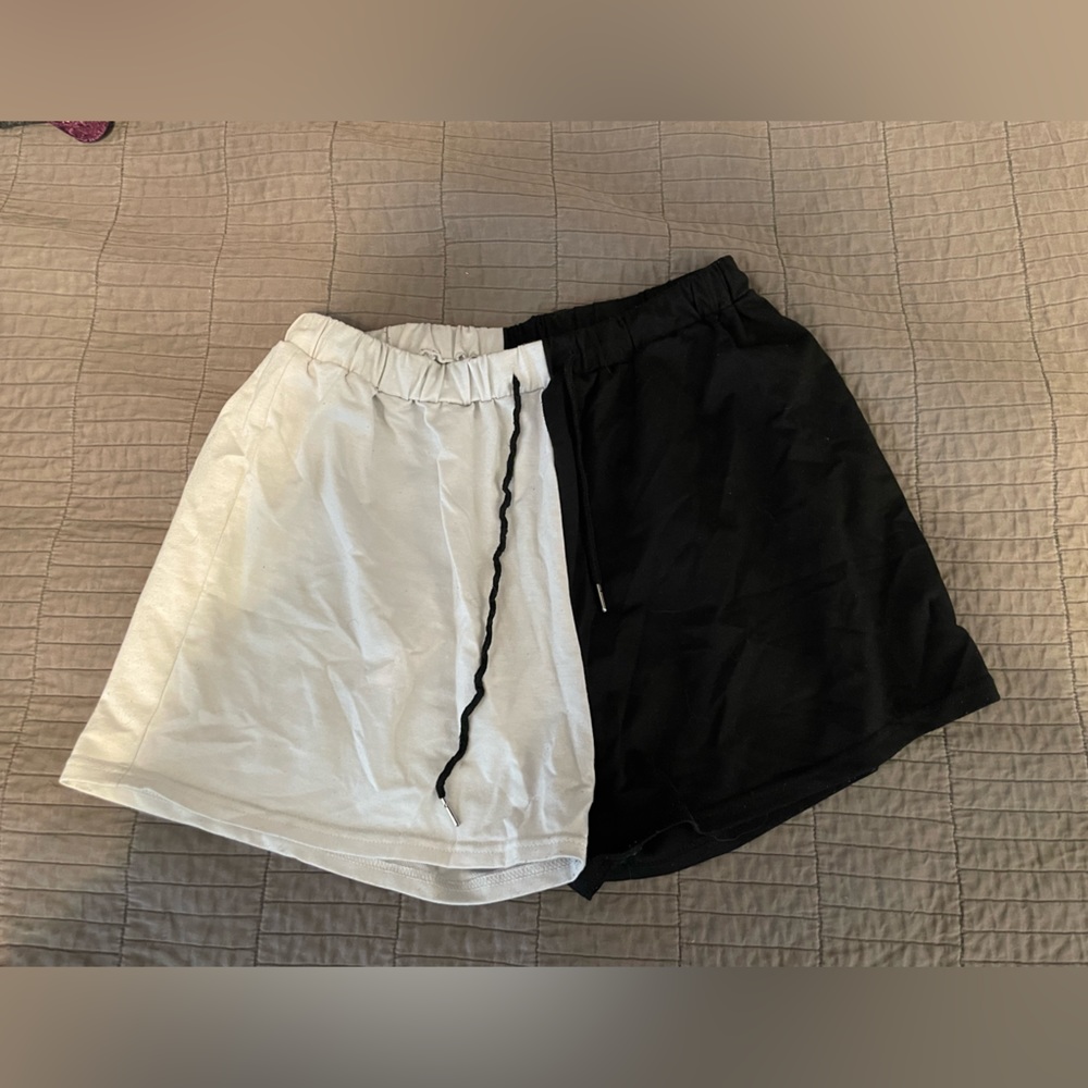 Color block shorts